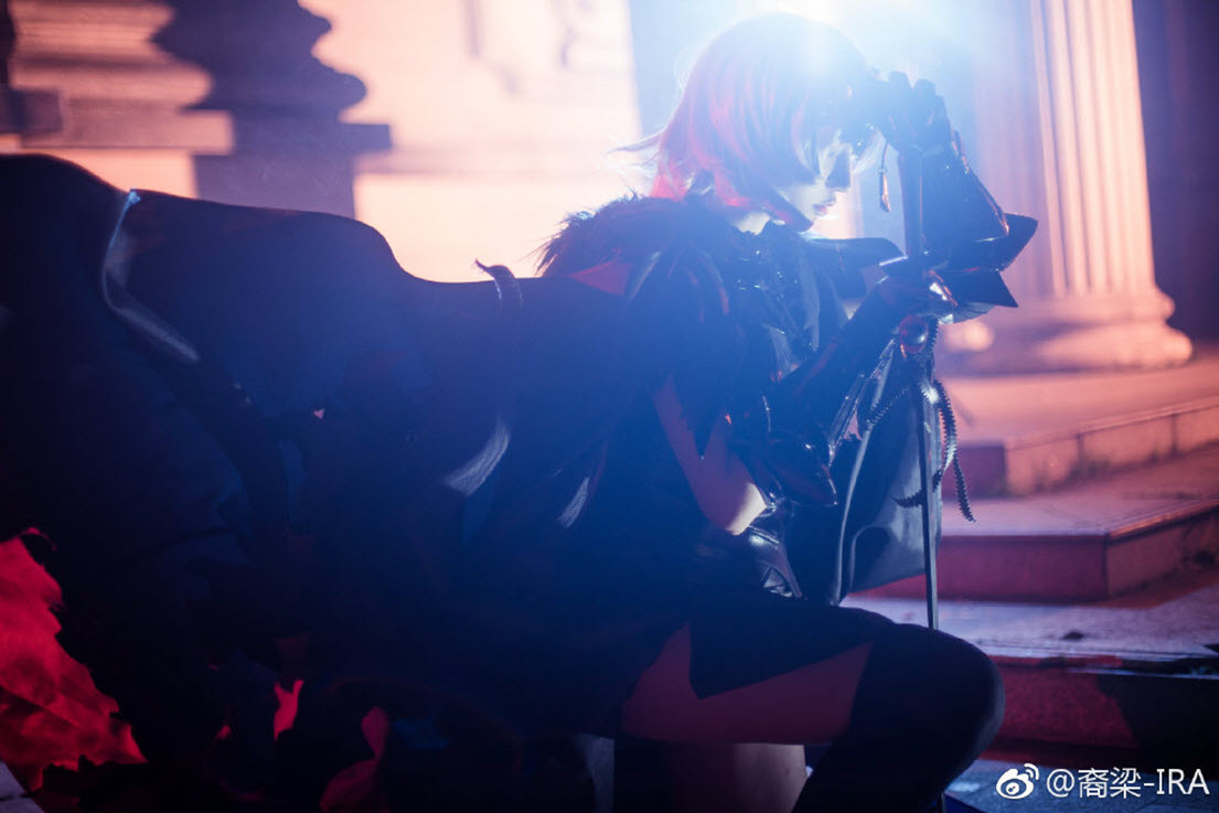 Jeanne-d'arc-alter-Cosplay-009.jpg