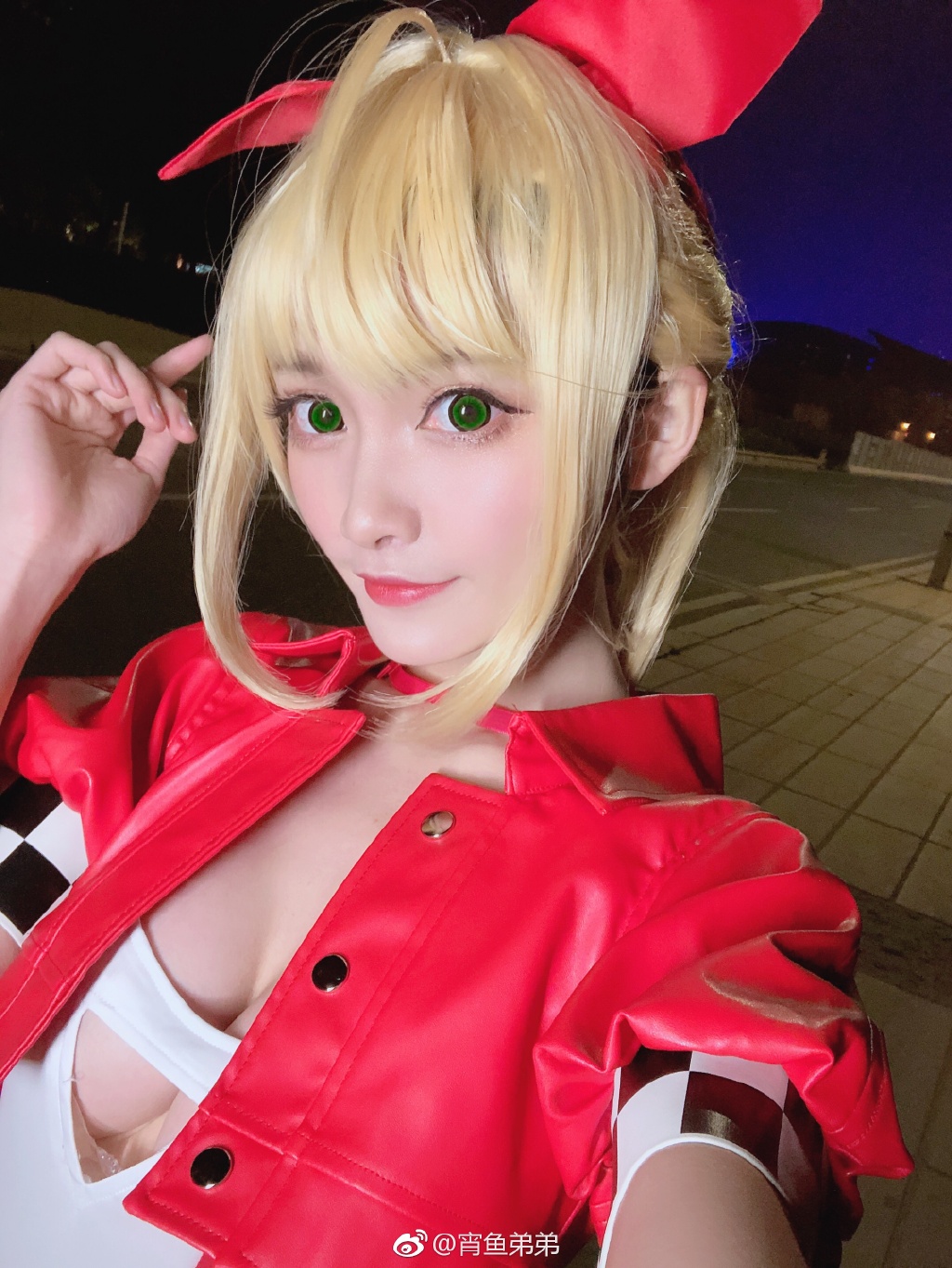 FGO-NERO-Racing-Queen-9.jpg