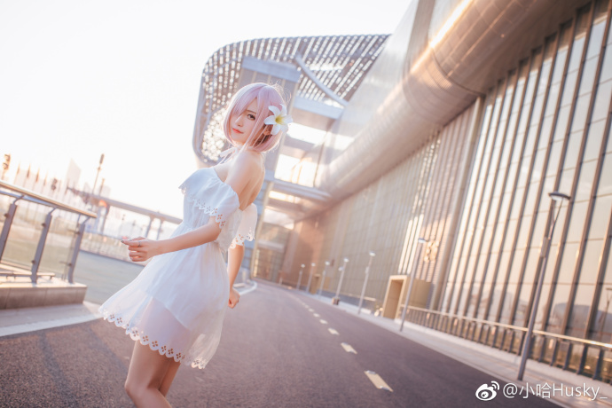 FGO-Mash-Kyrielight-COSPLAY-4.jpg