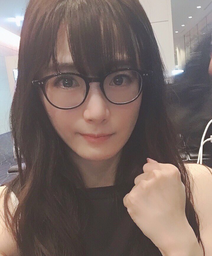 榎本麗美女子アナ-black-dress-glasses-2019-09-15-fight.jpg