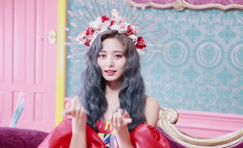 tzuyu-that-is-what-you-do-dance.gif