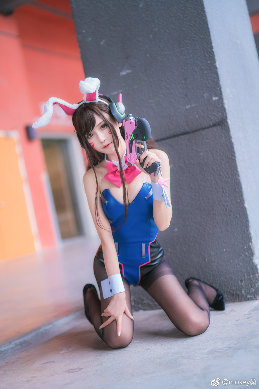 D.VA-overwatch-cosplay-costume-2018-08-4.jpg