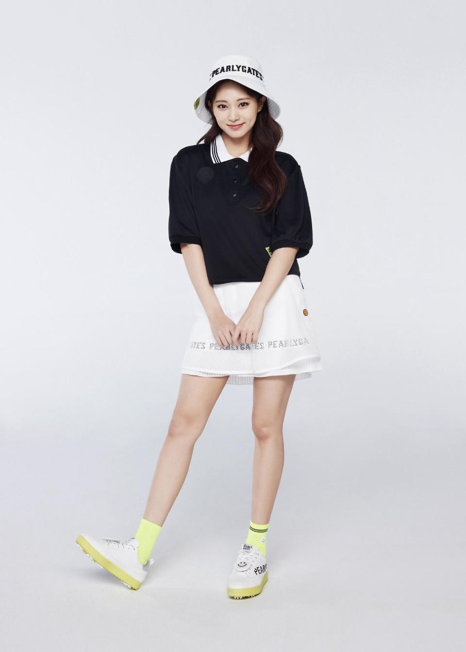 Tzuyu-Woman-Golf-Outfit.jpg