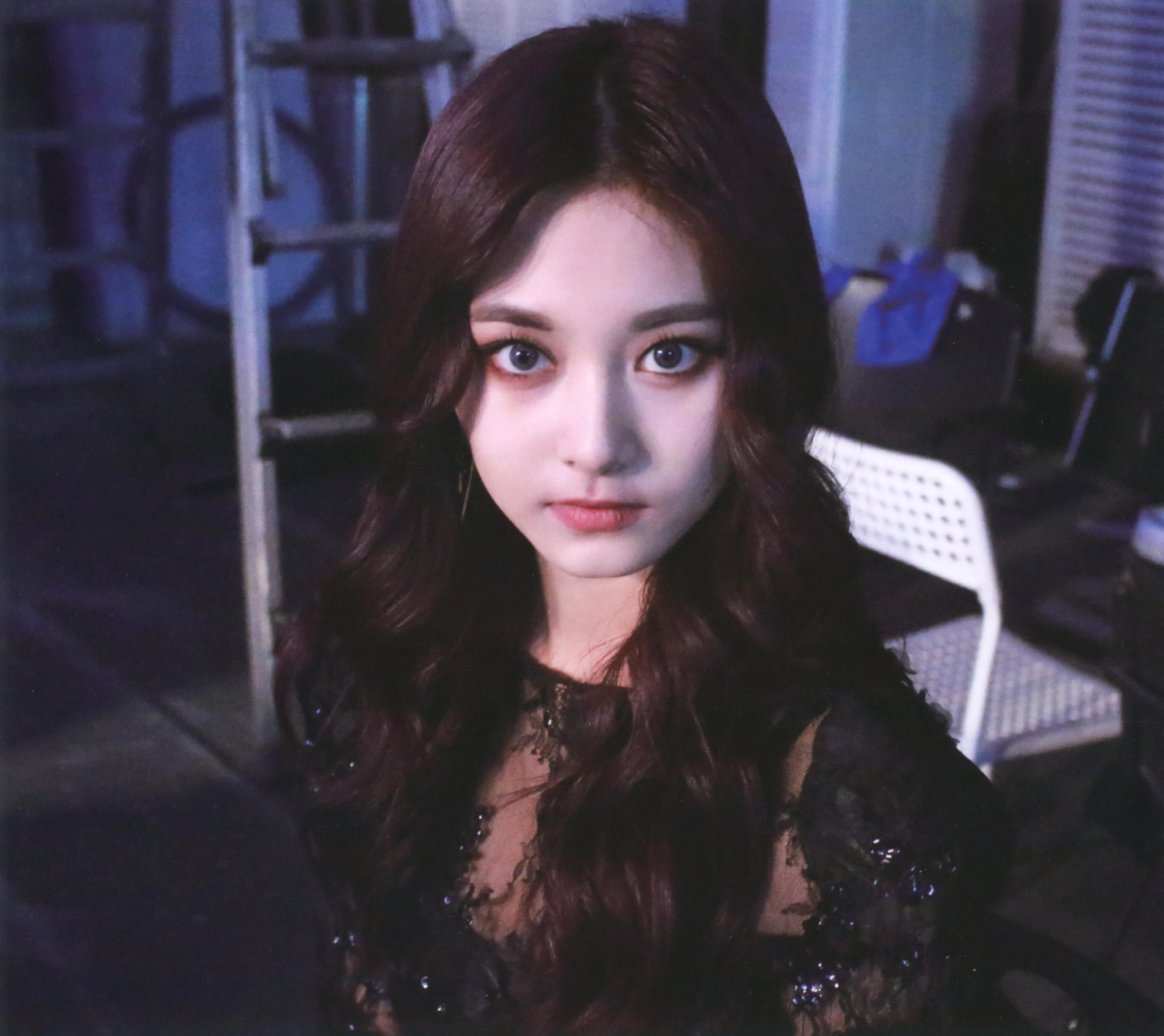 「TWICEcoaster  LANE 1」 Tzuyu 08.jpg