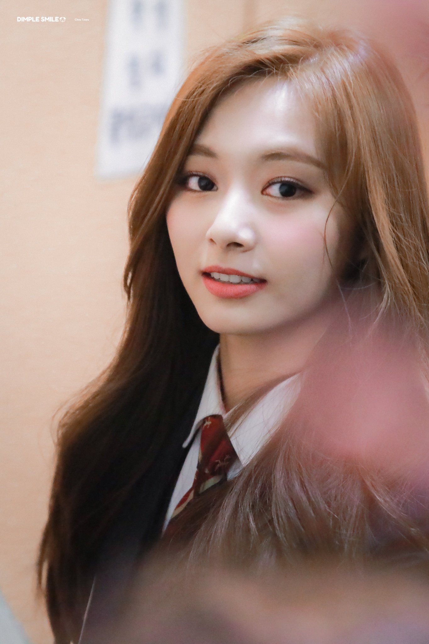 tzuyu-high-school-girl-graduation-2019-02-12-9.jpg