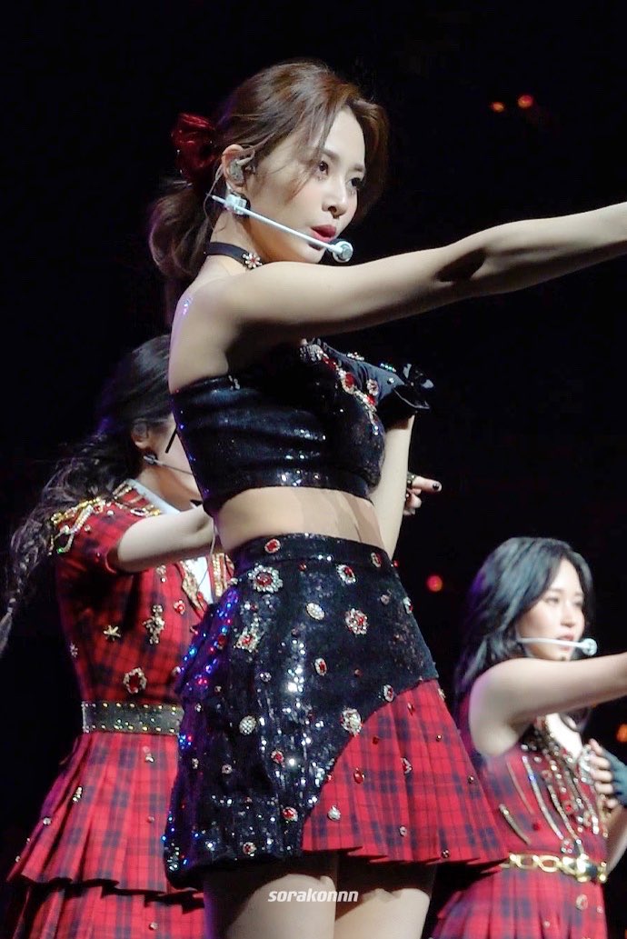 Tzuyu-(14)-Twice-In-New-York-2022-4th-tour.jpg