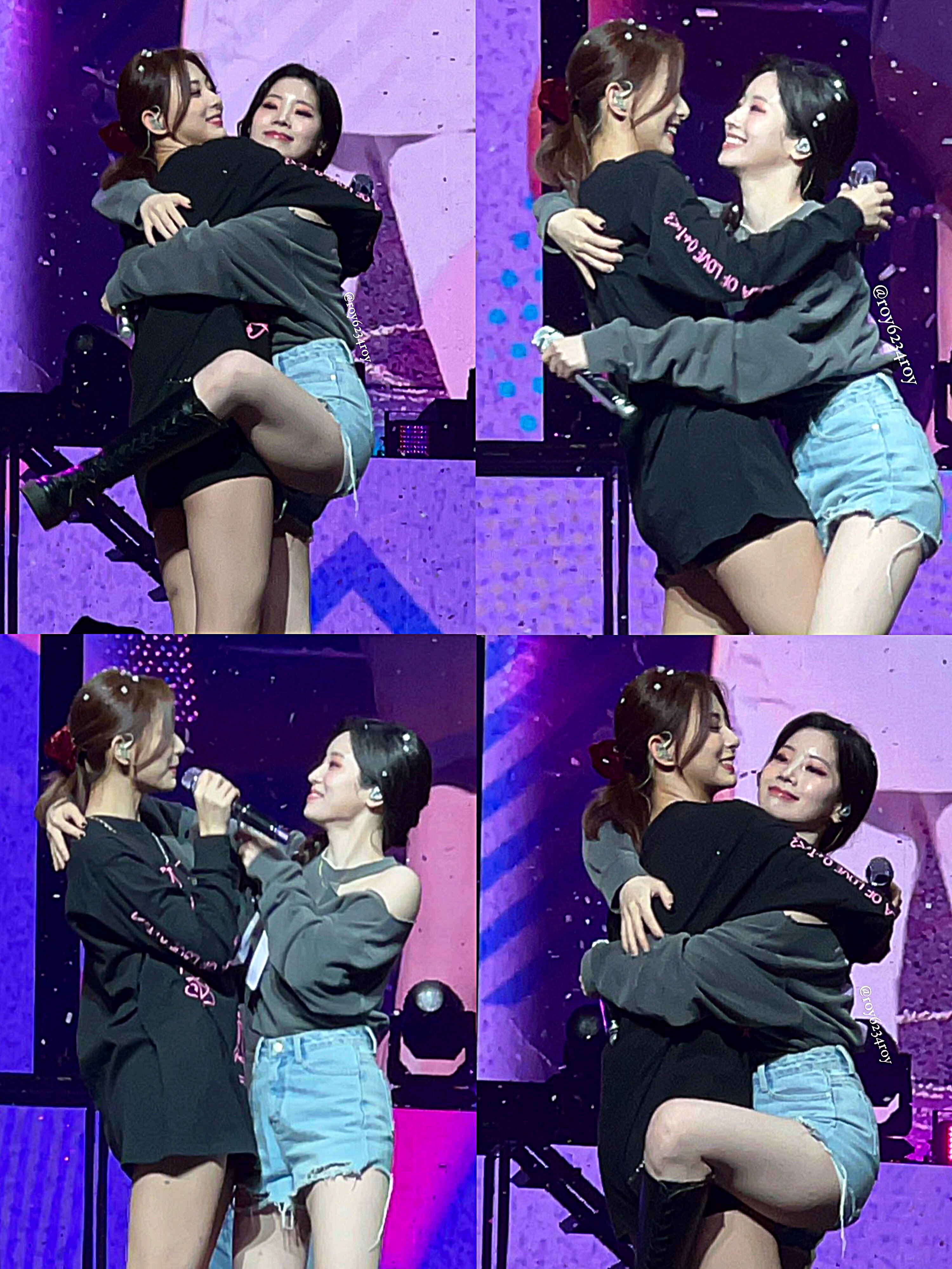 Tzuyu-(35)-Twice-In-New-York-2022-4th-tour-Datzu-Dahyun.jpg