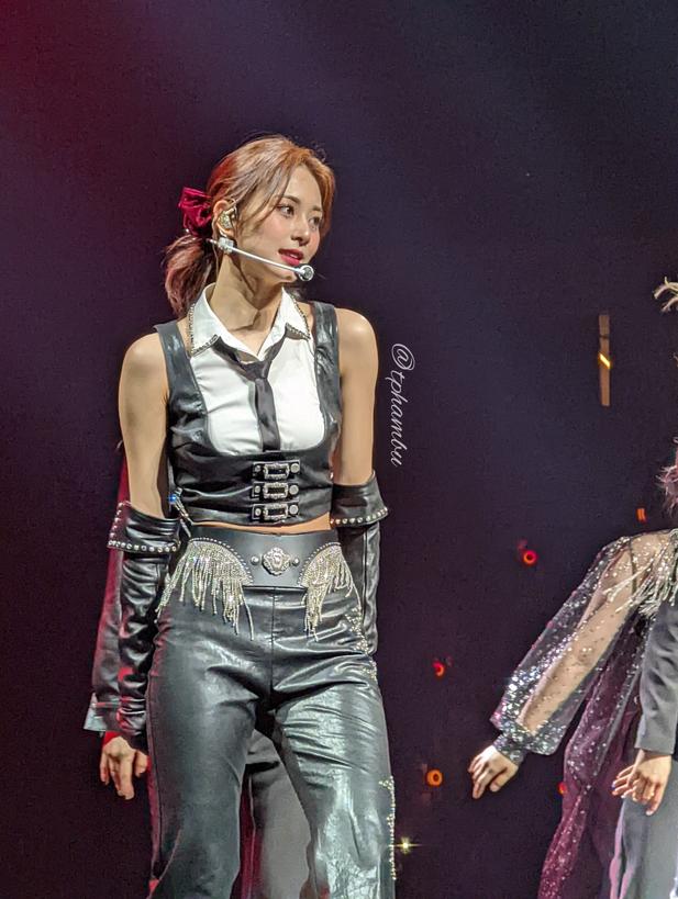 Tzuyu-1--Twice-In-New-York-2022-4th-tour.jpg