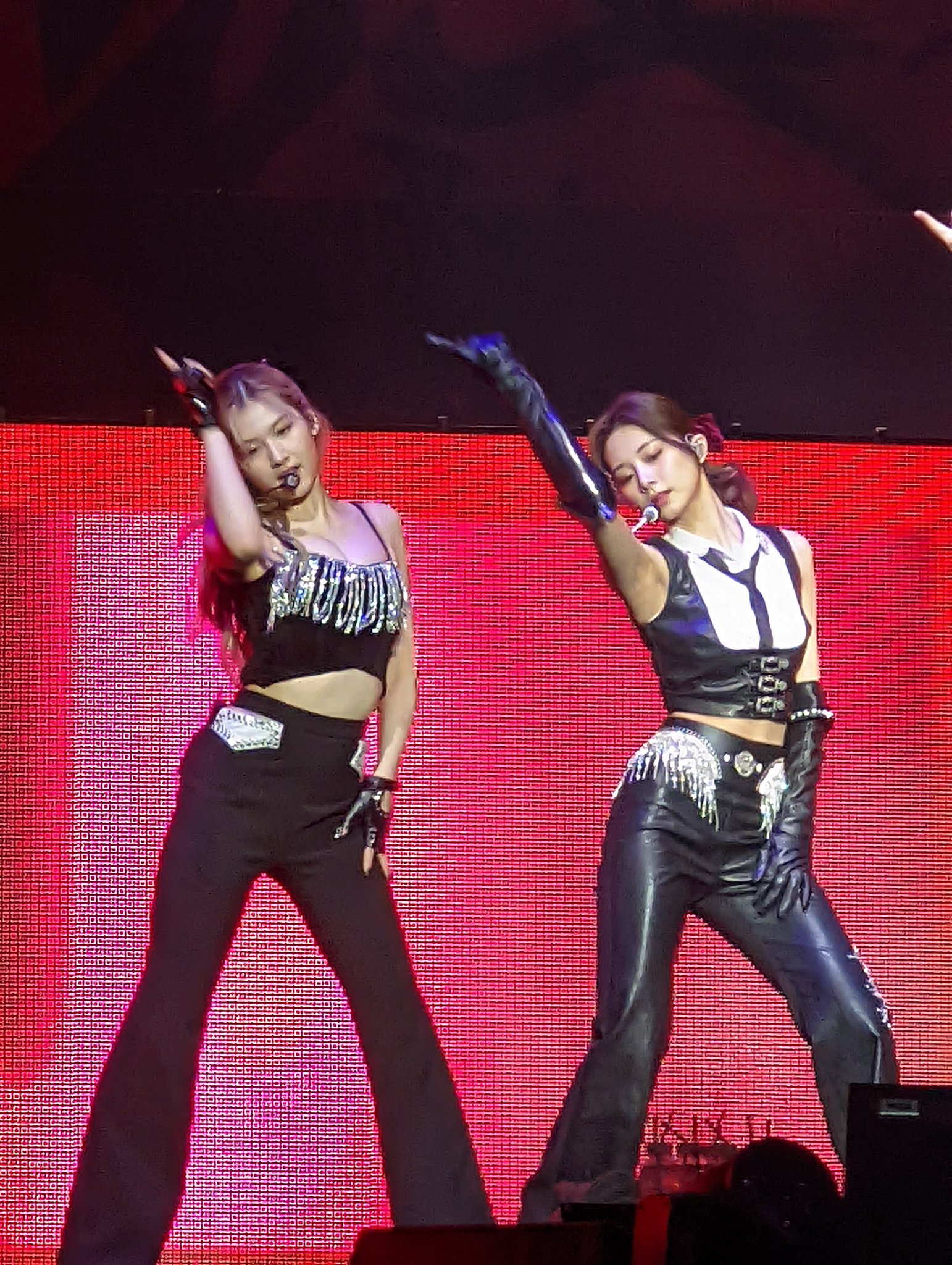 Twice-in-New-York-4th-World-Tour-Concert-2022-02-26-(6).jpg