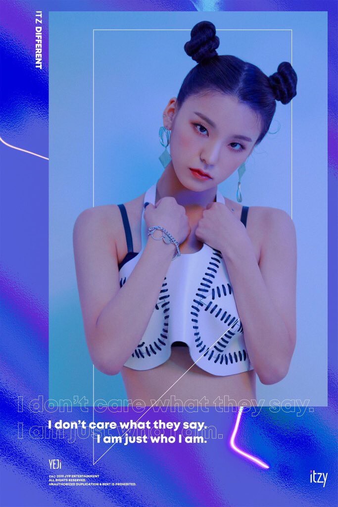 ITZY-Yeji-2019- (17).jpg