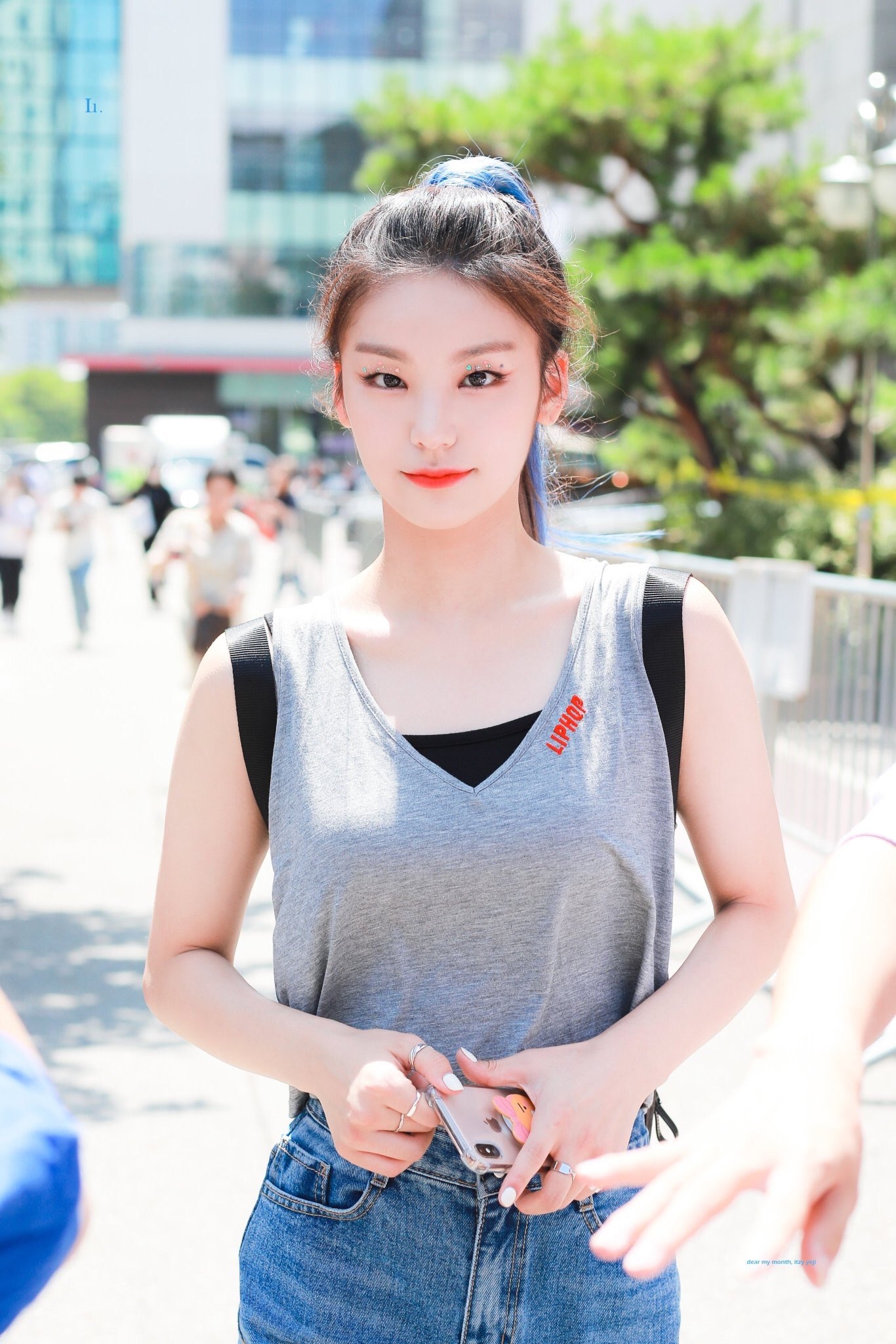 ITZY-Yeji-2019- (33).jpg