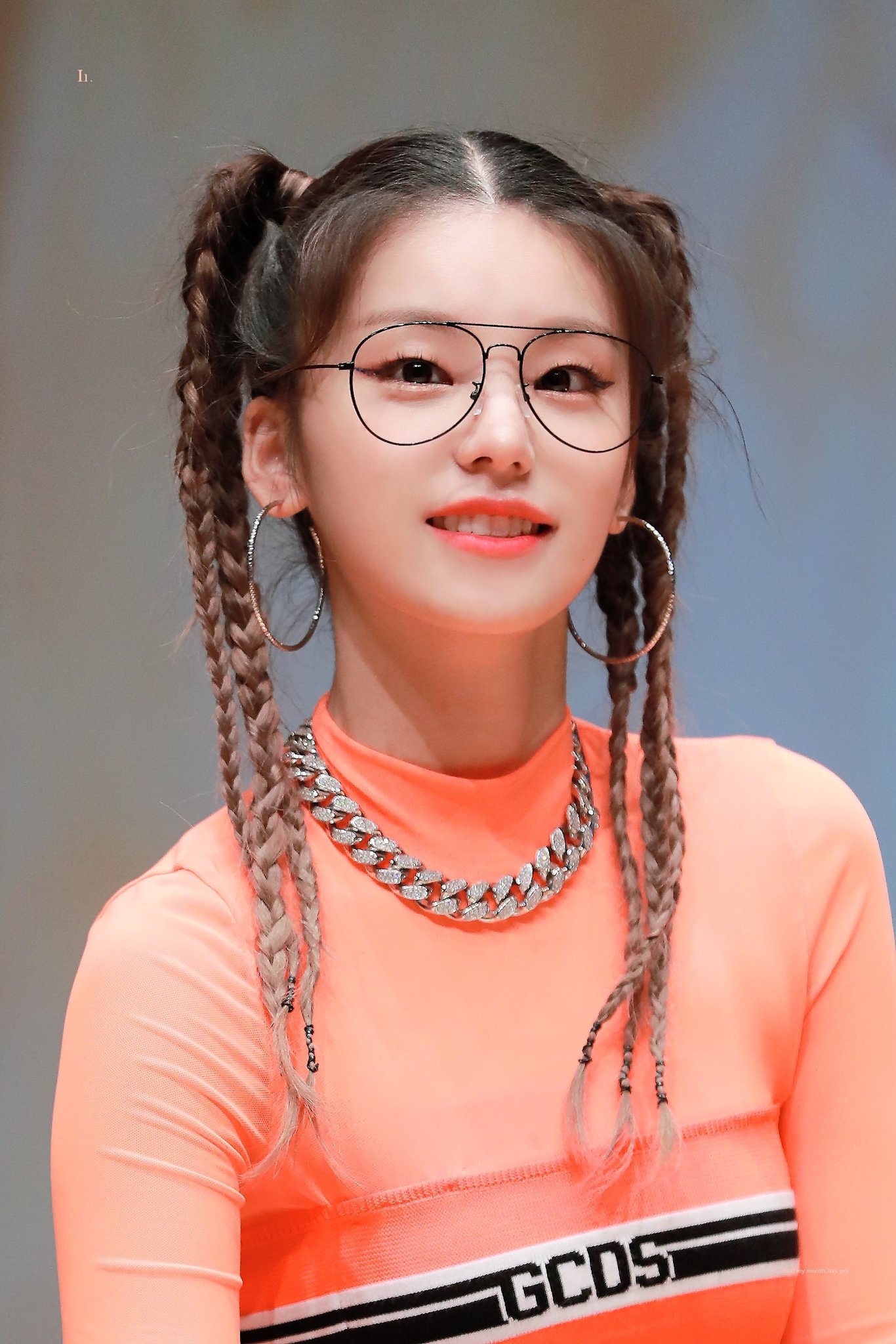 ITZY-Yeji-2019- (37).jpg