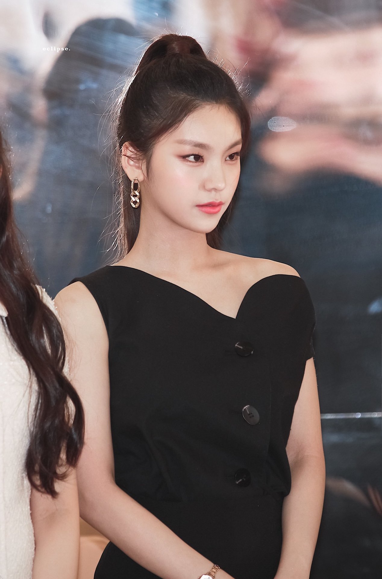 ITZY-Yeji-2020 (31).jpg