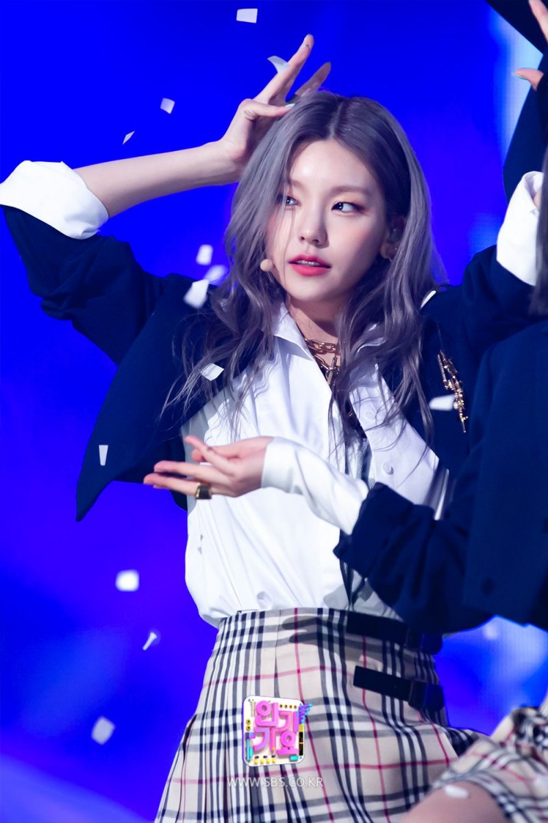 ITZY-Yeji-2020 (47).jpg