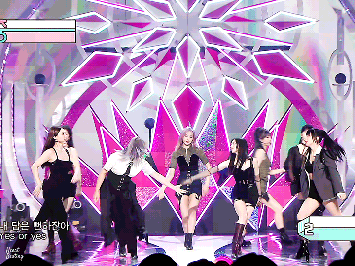 Yes-or-Yes-in-Talk-that-Talk-by-Tzuyu (MBC Music Core).gif