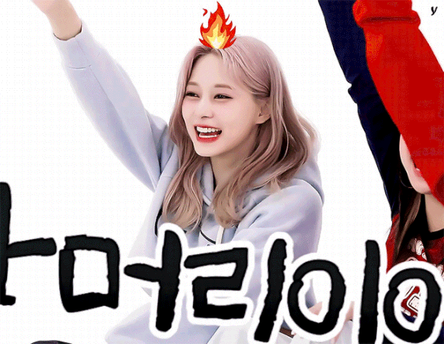 Big-Flame-Tzuyu-TTT-2022-11-25.gif